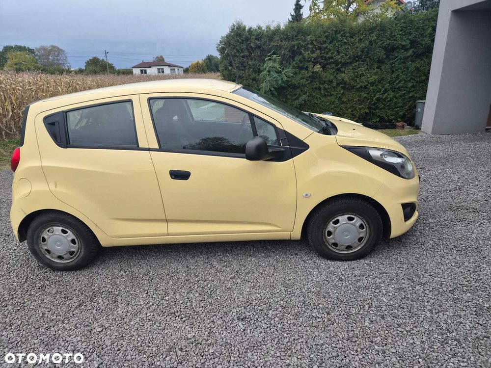Chevrolet Spark - 4