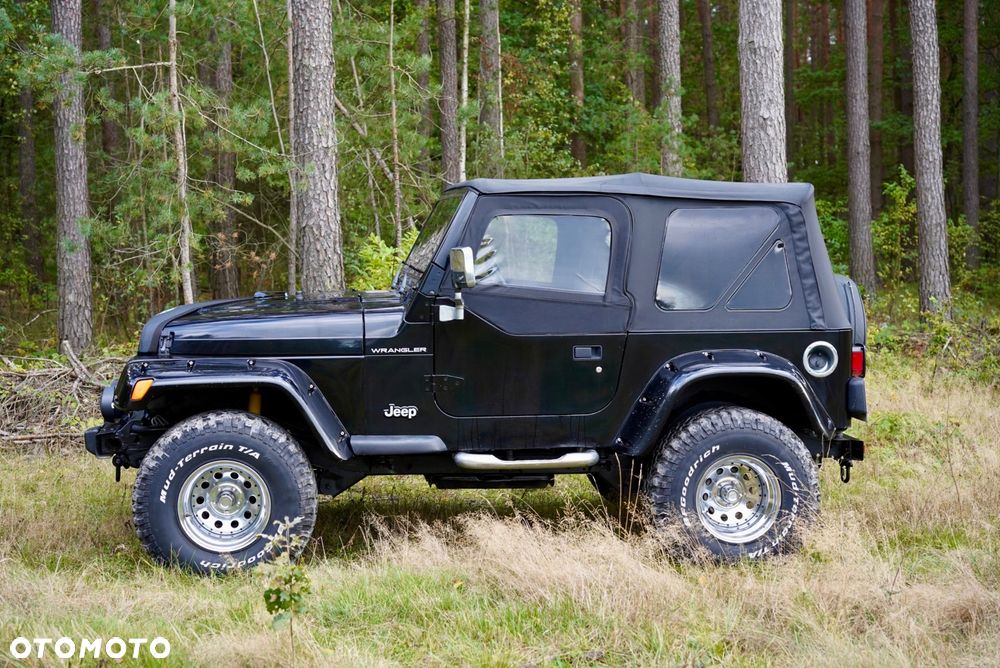 Jeep Wrangler 2.5 Sport - 4
