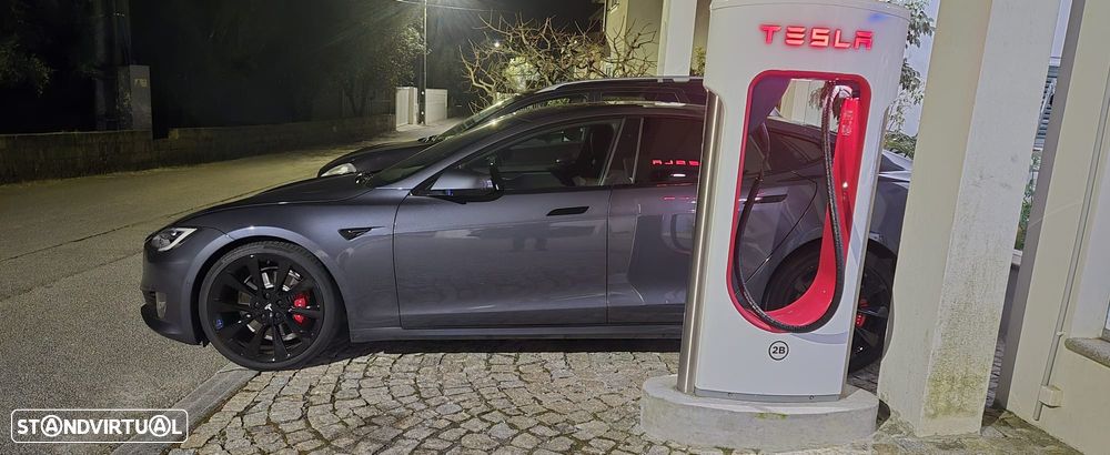 Tesla Model S 100 kWh Long Range Plus AWD - 43