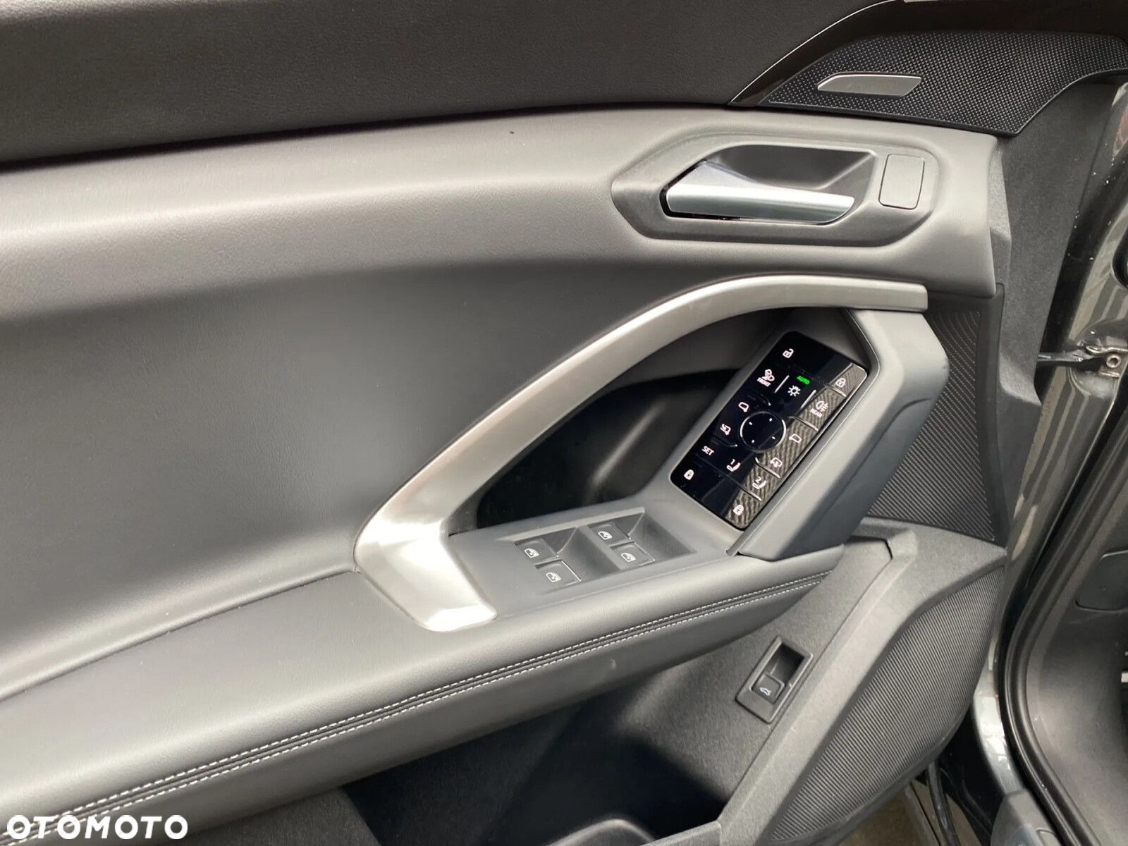 Audi Q5 Sportback - 16