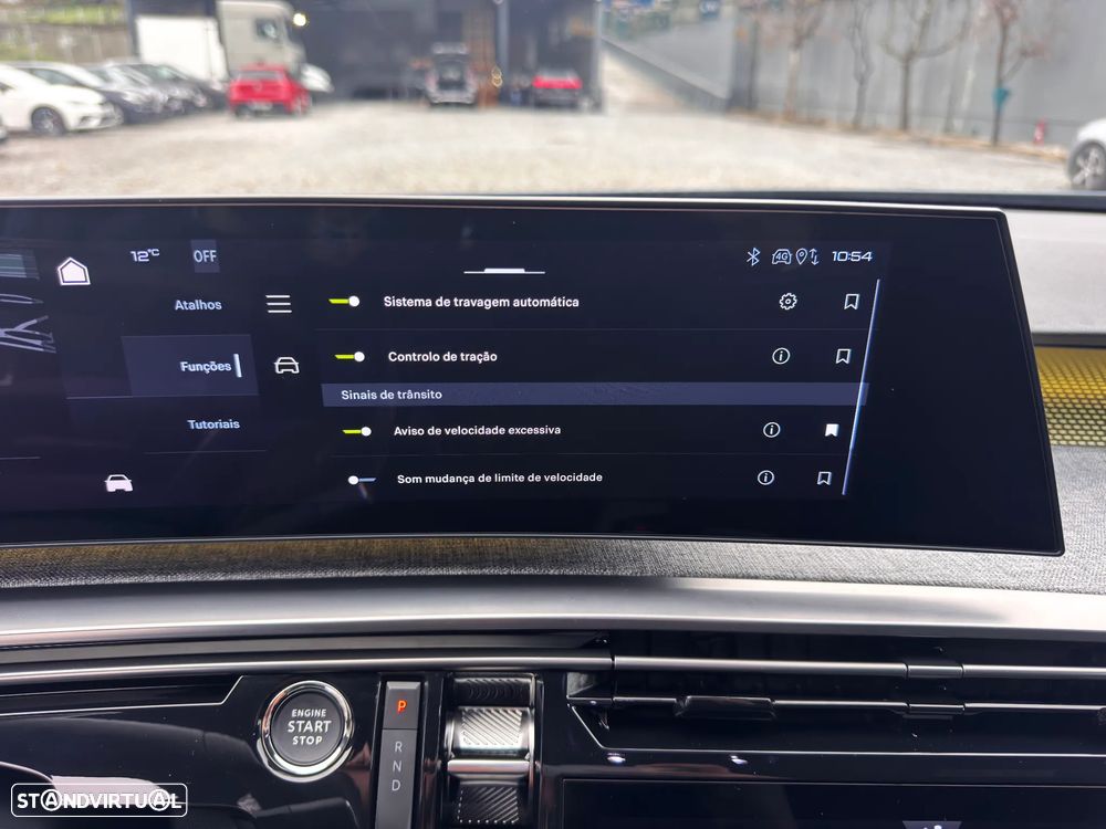 Peugeot E-5008 GT - 38