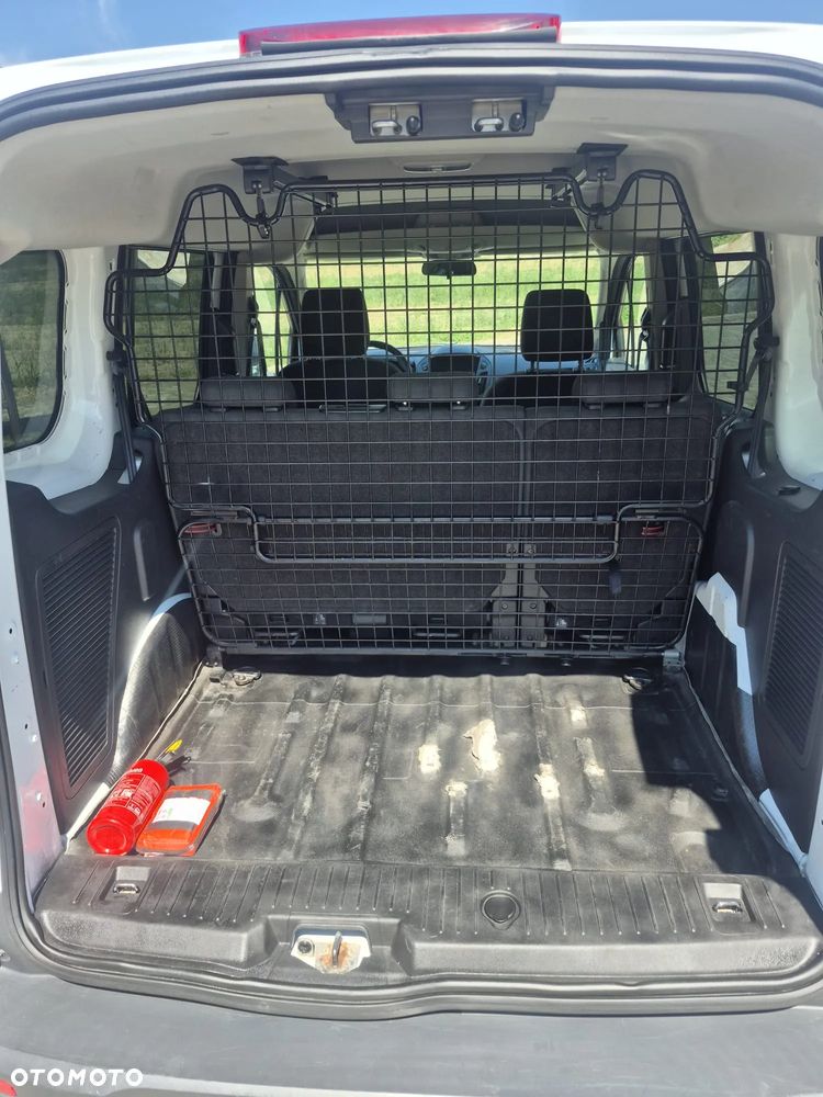 Ford Transit Connect 220 L1 Trend - 11