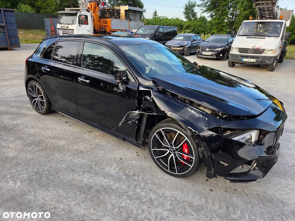 Mercedes-Benz Klasa A AMG 35 4Matic AMG Speedshift DCT 7G - 2