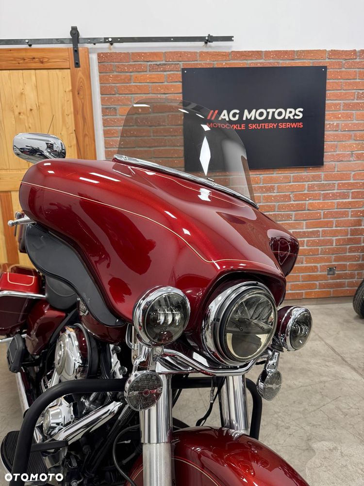 Harley-Davidson FLHTCU Ultra - 10