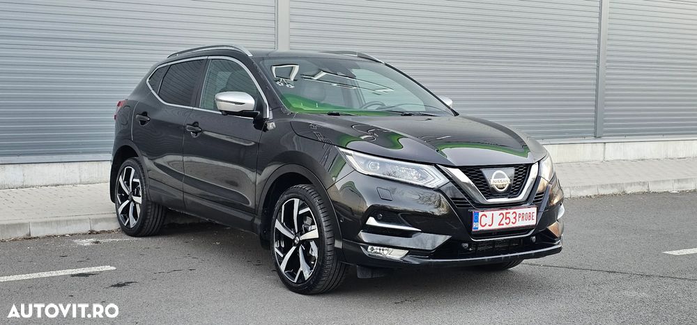Nissan Qashqai 1.6 DCI Xtronic TEKNA+ - 23