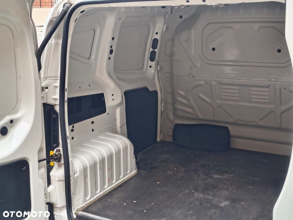 Fiat Fiorino Bipper Nemo - 17