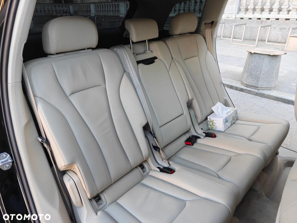 Audi Q7 - 17