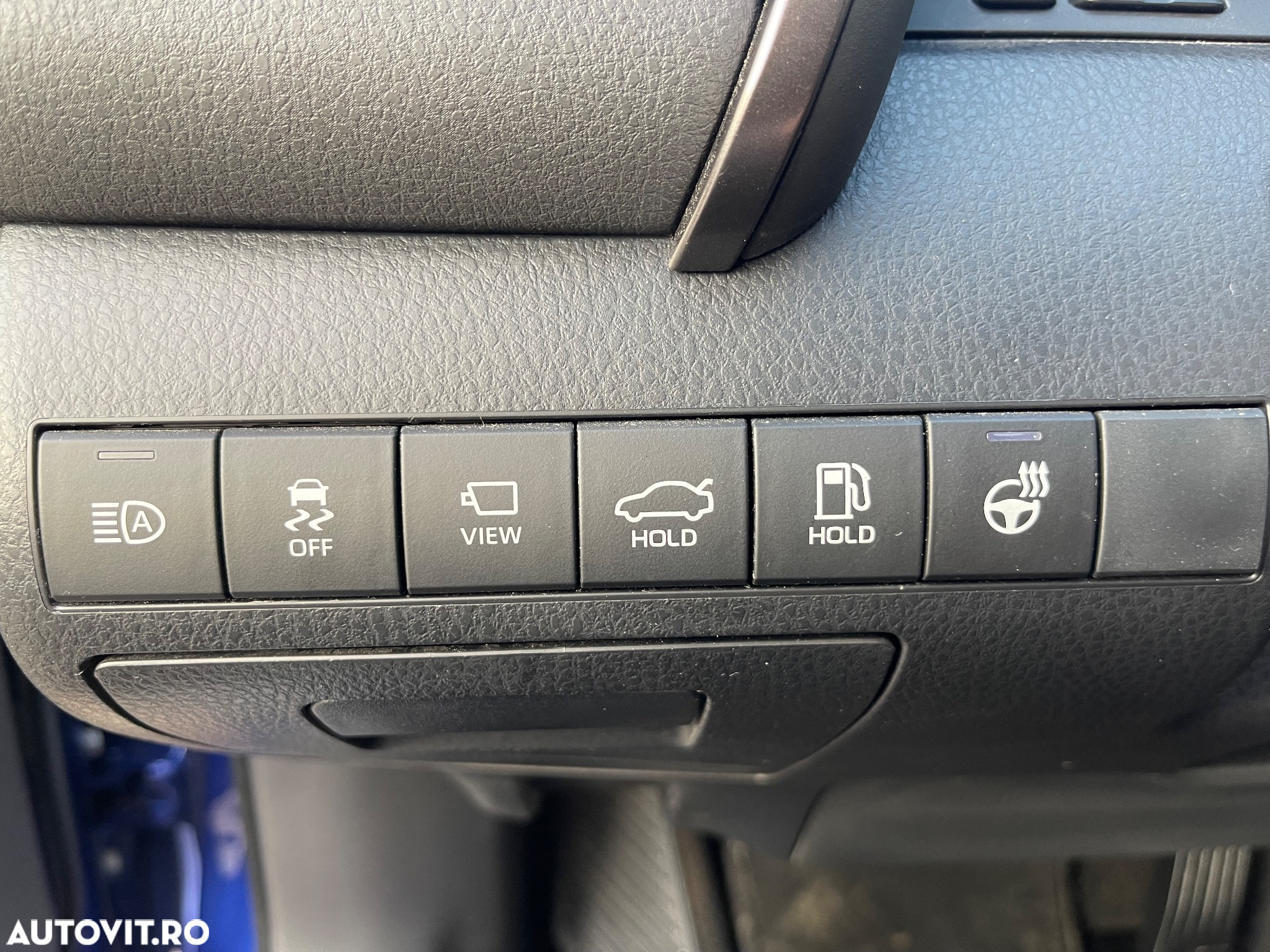 Toyota Camry 2.5 Hybrid Exclusive - 17