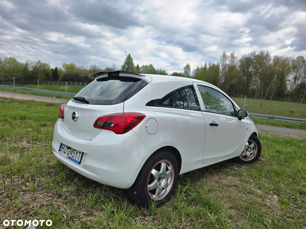 Opel Corsa - 4
