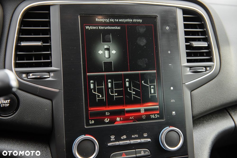 Renault Megane ENERGY TCe 205 EDC GT - 28
