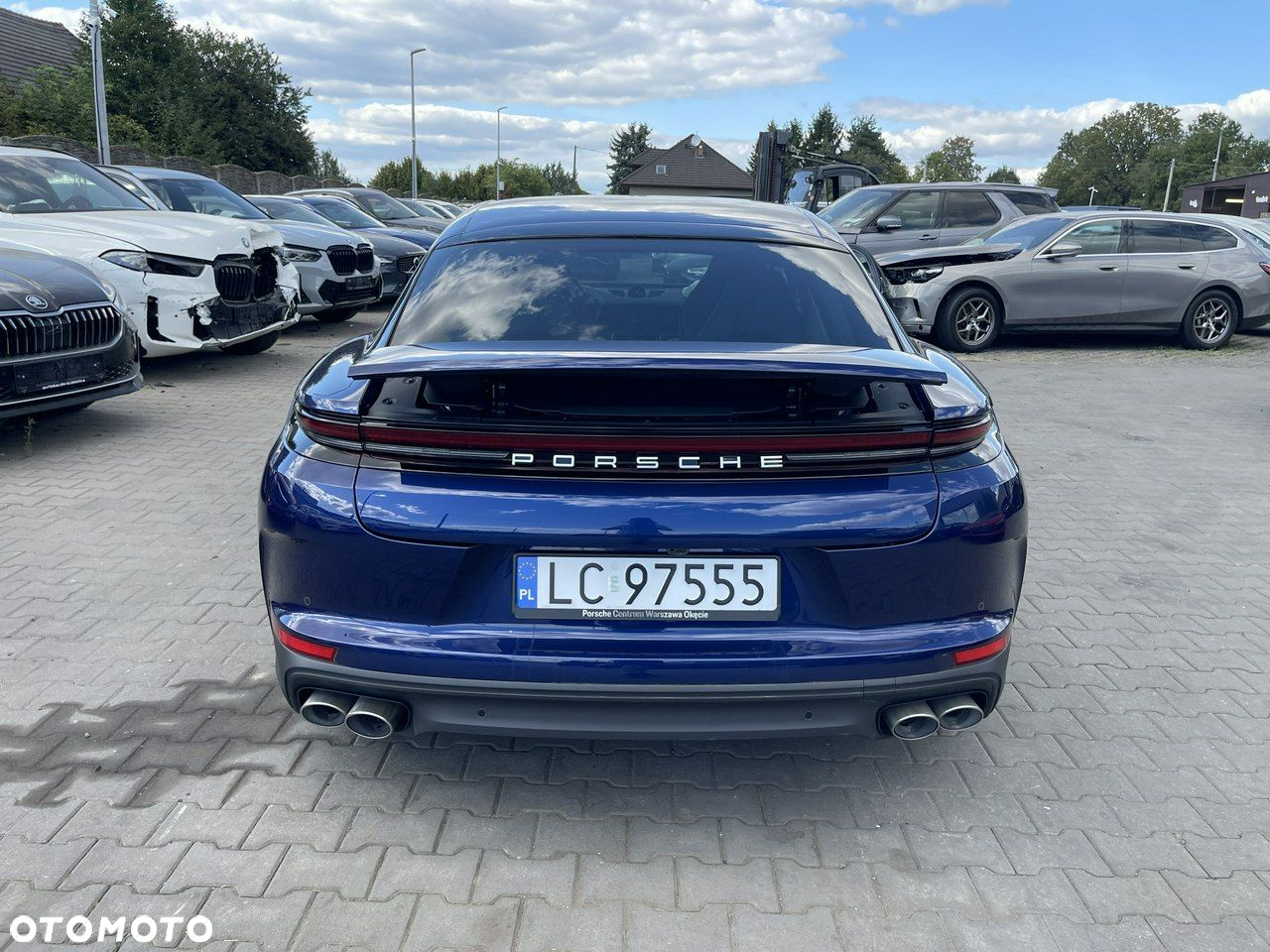 Porsche Panamera 4 - 3