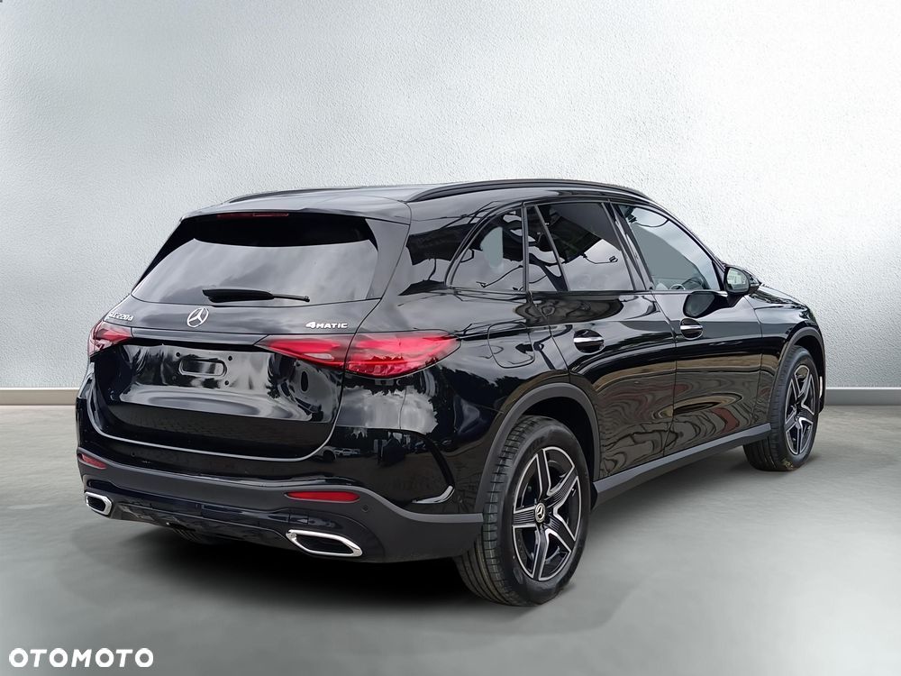 Mercedes-Benz GLC 220 d mHEV 4-Matic AMG Line - 6