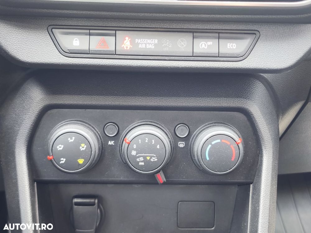 Dacia Logan TCe 90 MT6 Prestige - 18