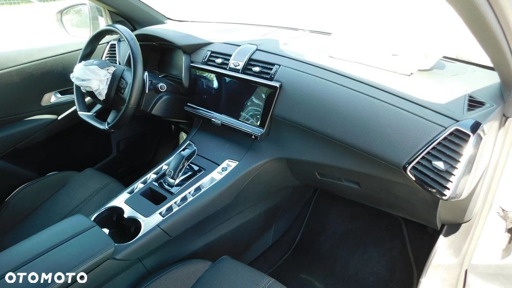 DS Automobiles DS 7 1.5 BlueHDi Bastille - 31