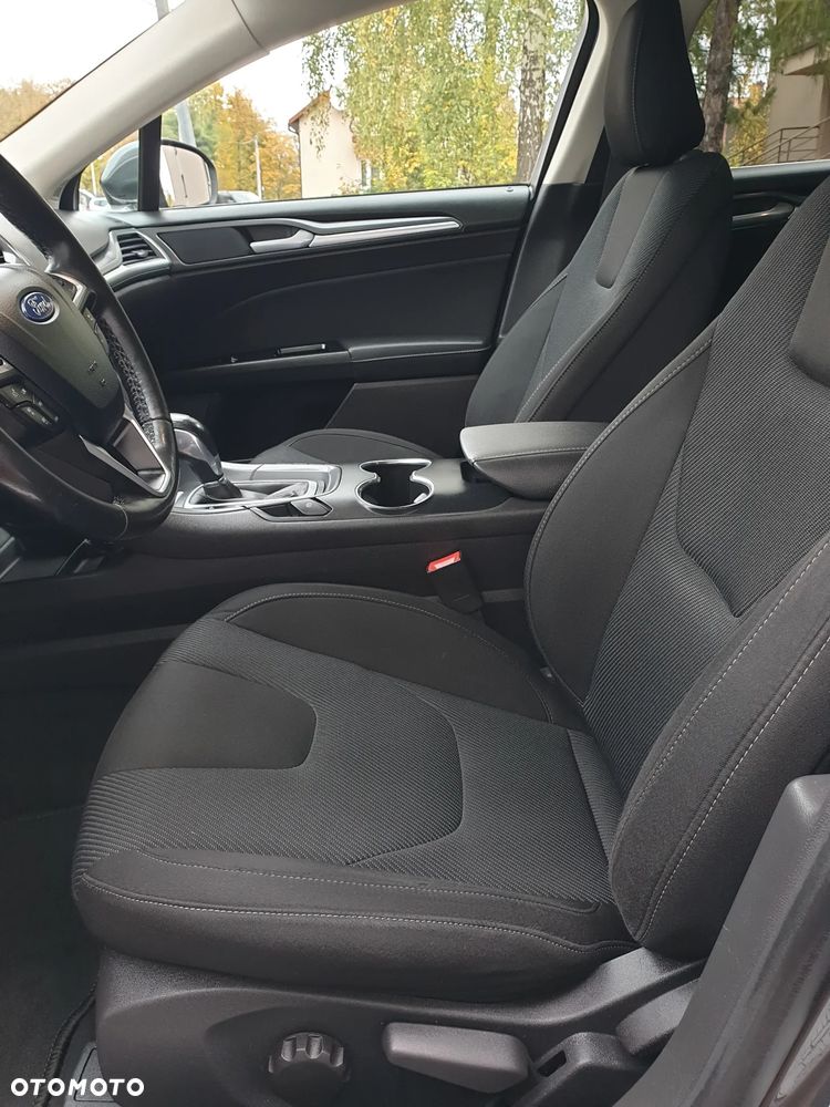 Ford Mondeo 2.0 TDCi Titanium PowerShift - 31