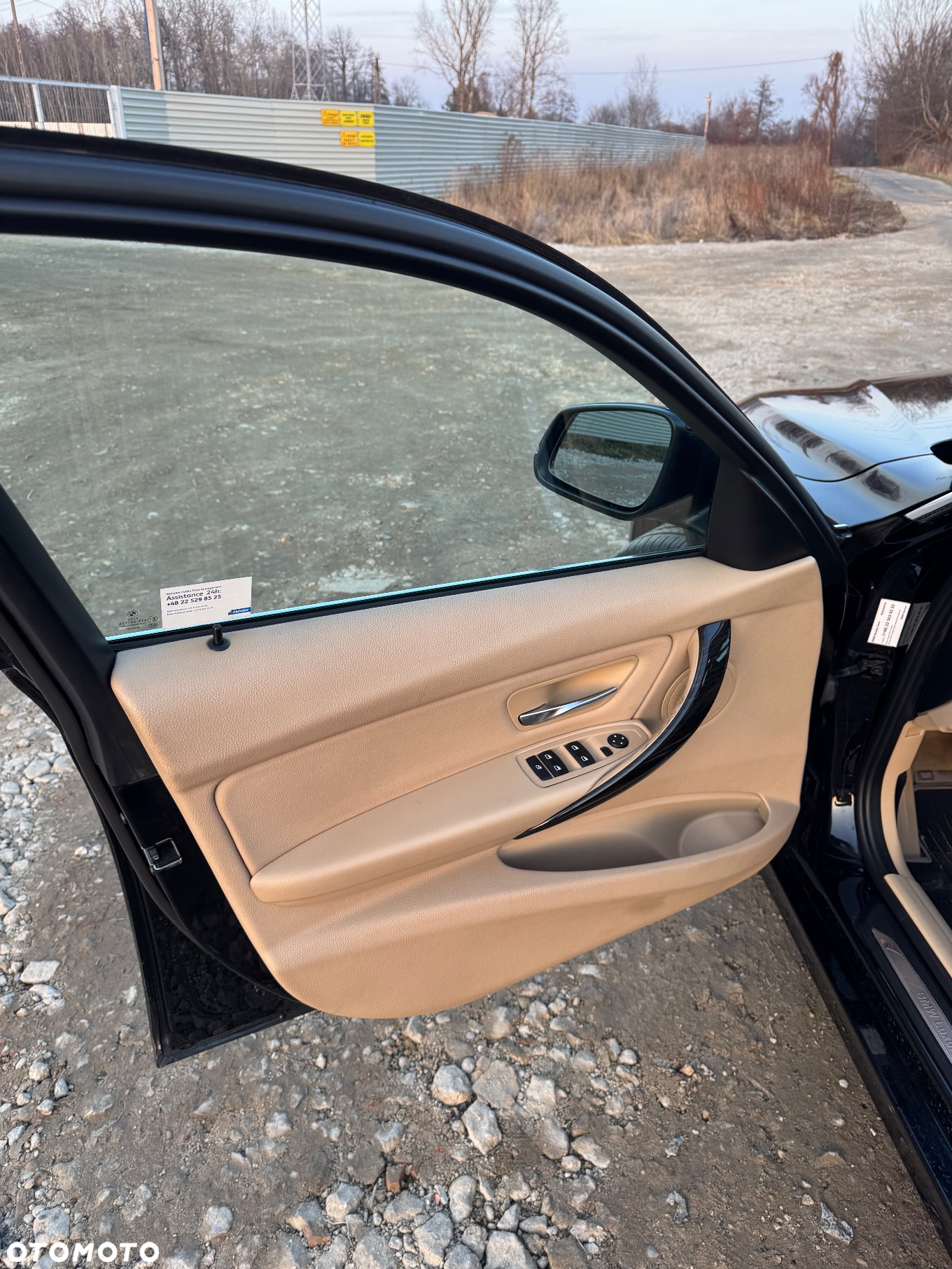 BMW Seria 3 320i Luxury Line - 12