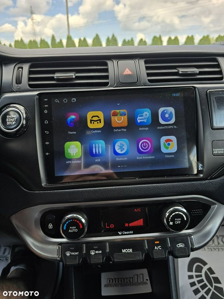 Kia Rio - 29