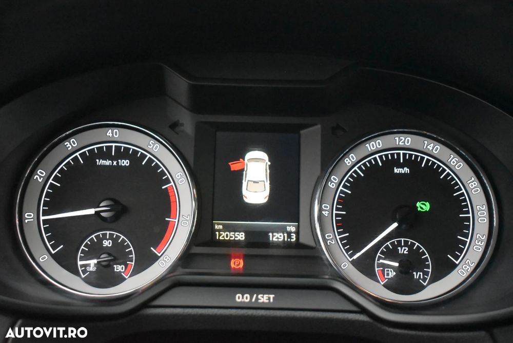 Skoda Octavia 1.0 TSI DSG Ambition - 5