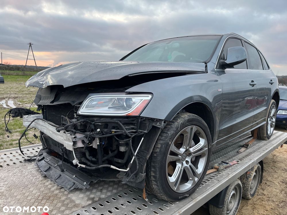 Audi Q5 3.0 TFSI Quattro Tiptronic - 1