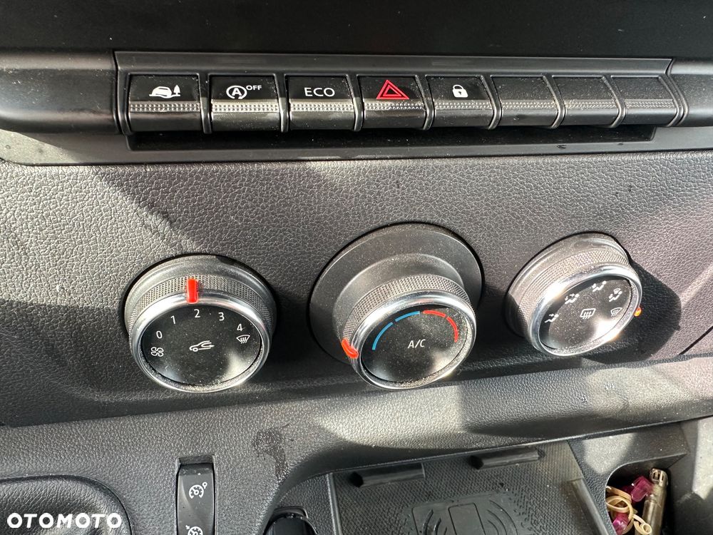 Renault Master - 19