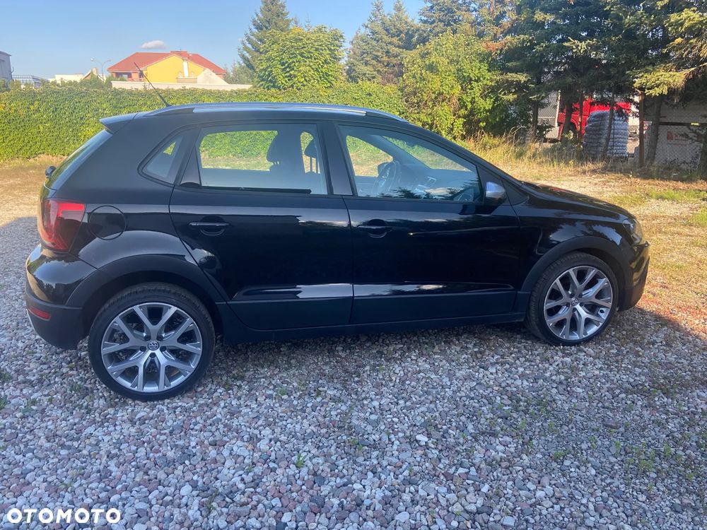 Volkswagen Polo Cross - 8