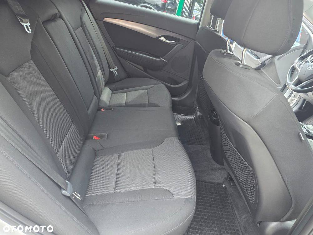 Hyundai i40 1.7 CRDi Comfort DCT - 23