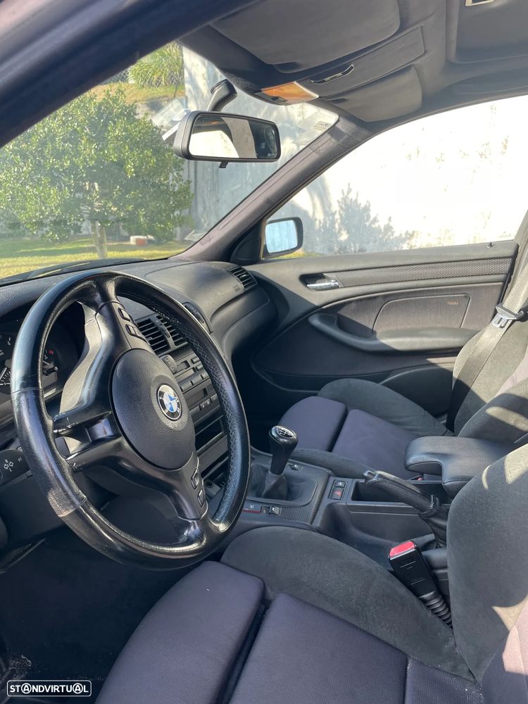 BMW 320 d - 4