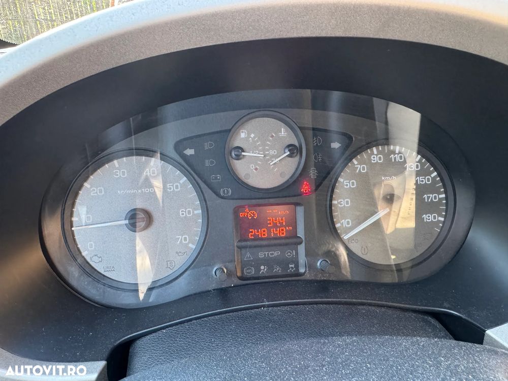 Citroën Berlingo 1.6i V Attraction - 11