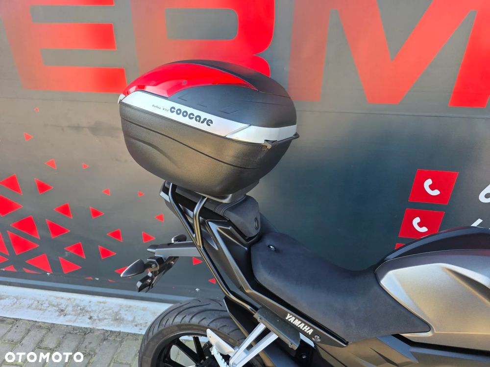 Yamaha MT - 24