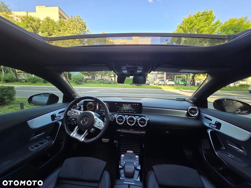 Mercedes-Benz CLA AMG 35 4-Matic 7G-DCT - 31
