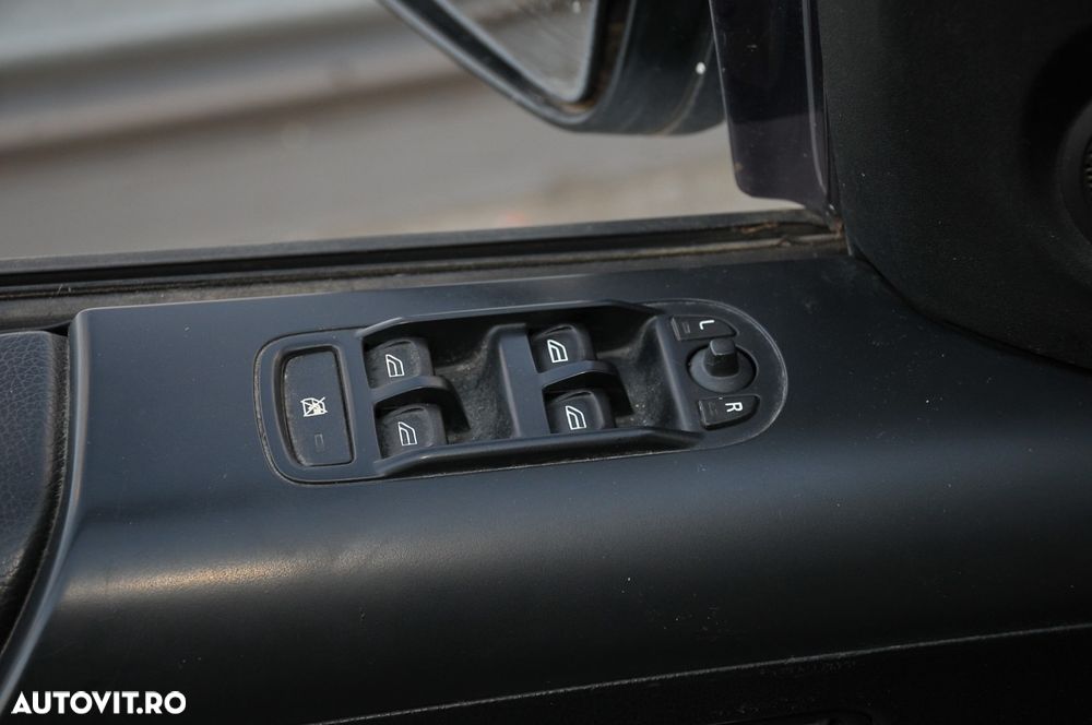 Land Rover Freelander 2 2.2 TD4 SE - 15