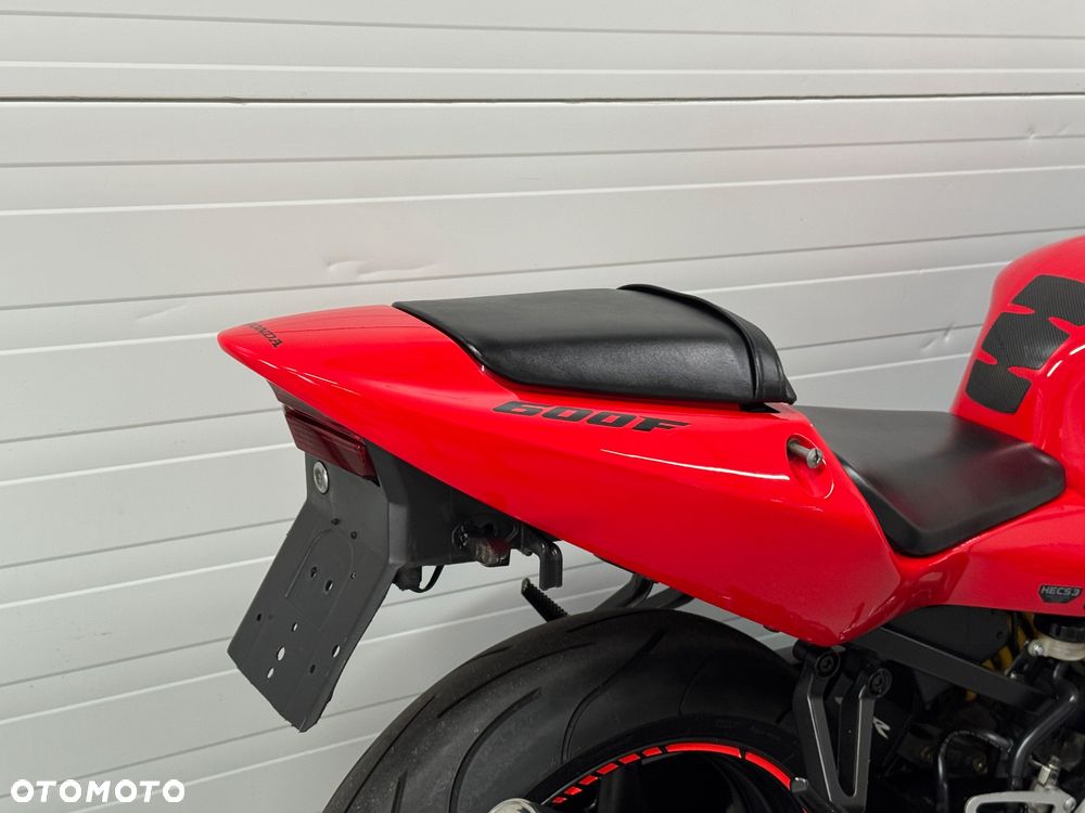 Honda CBR - 7