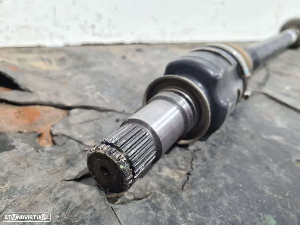 TRANSMISSÃO FRENTE DIREITA TOYOTA C-HR X10 - 4