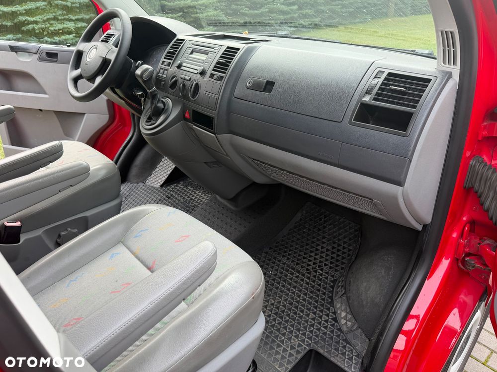 Volkswagen Transporter T5 - 14