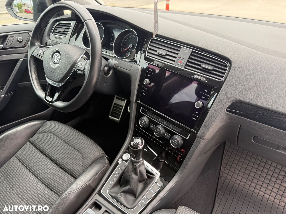 Volkswagen Golf 1.2 TSI BlueMotion Technology Allstar - 20