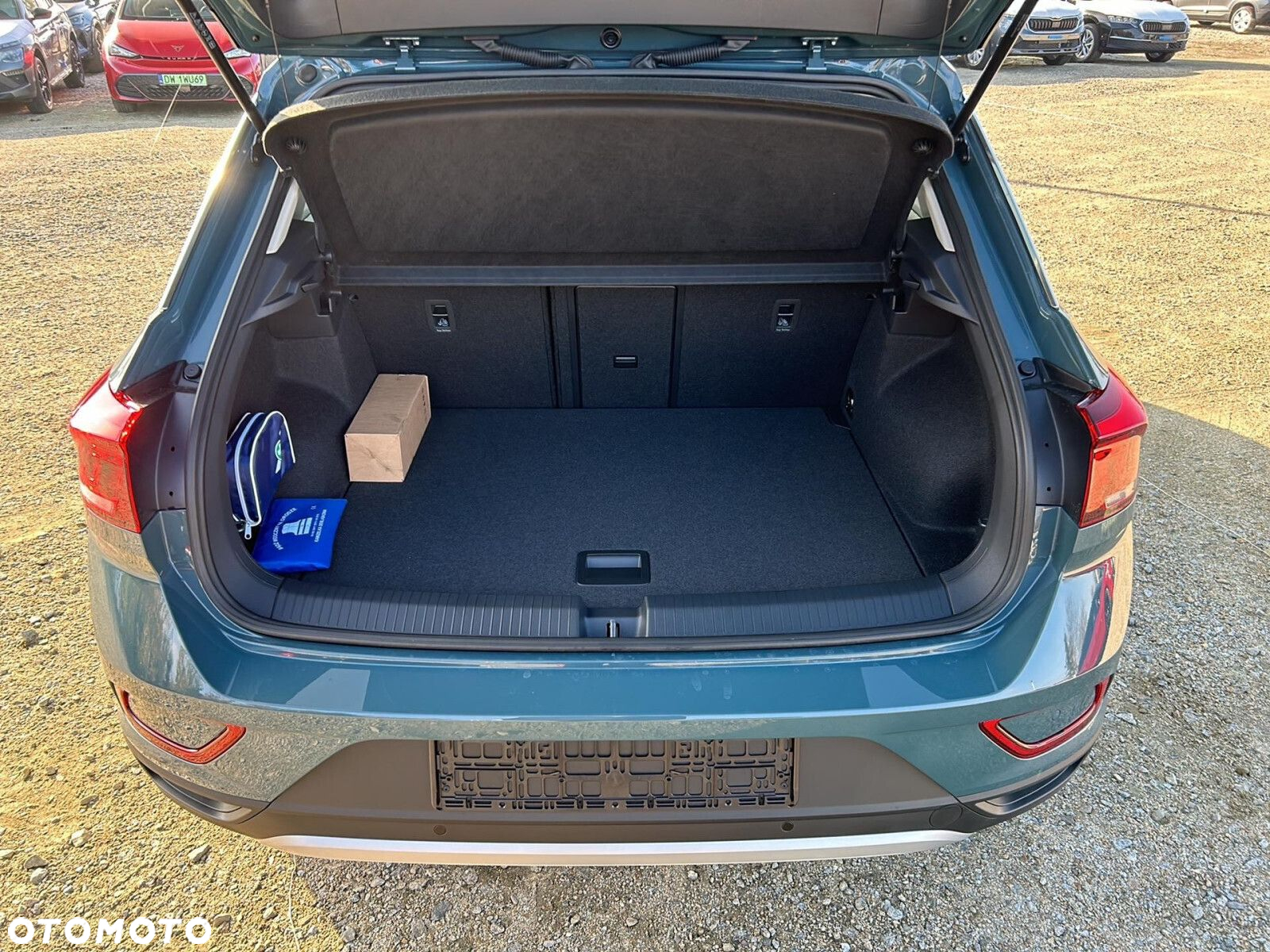 Volkswagen T-Roc - 18