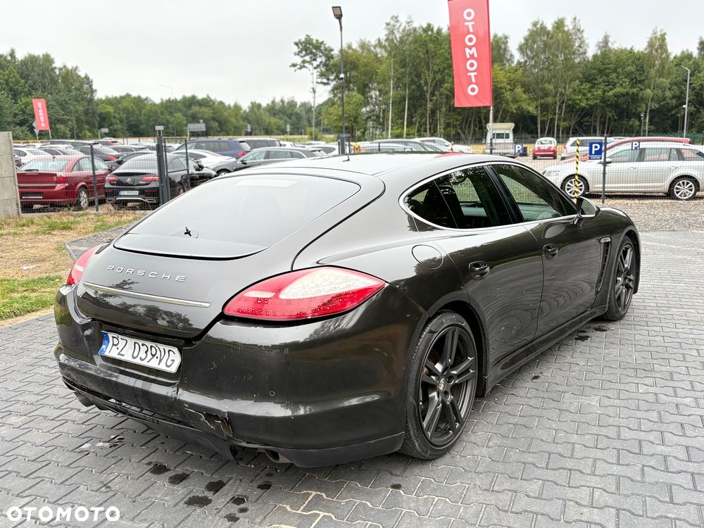 Porsche Panamera S PDK - 12