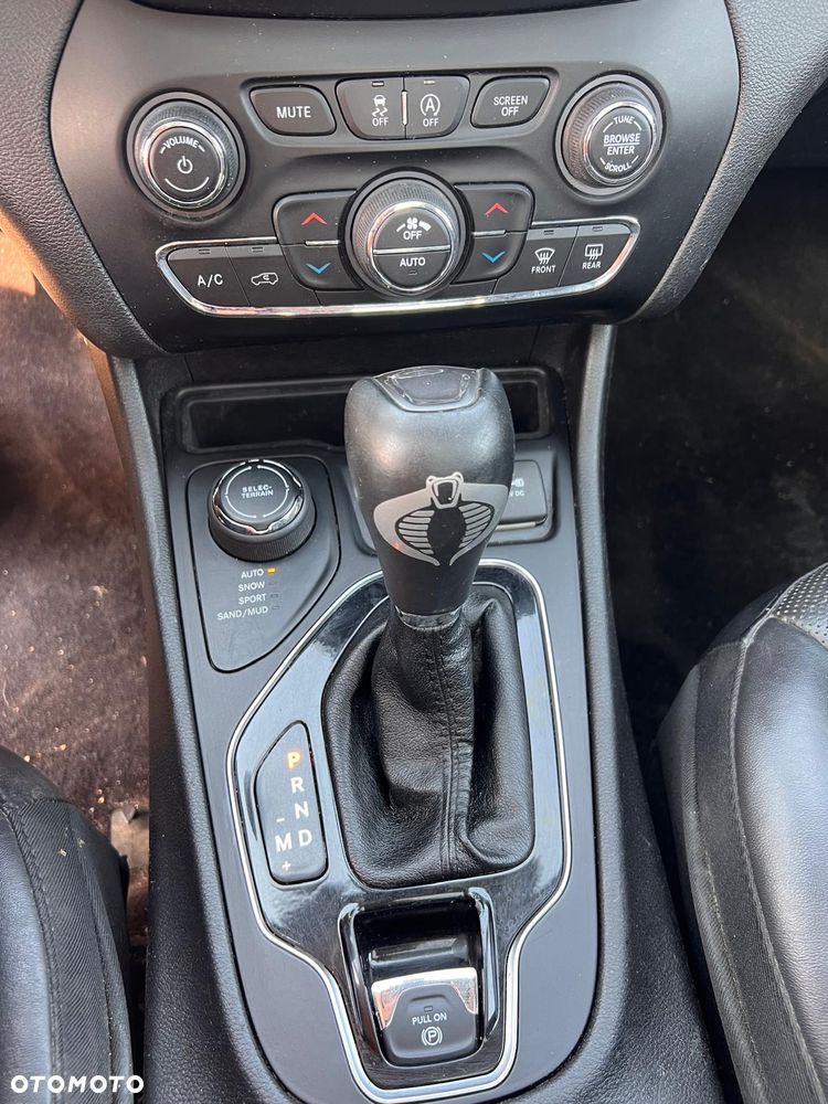 Jeep Cherokee 3.2 V6 Active Drive I Overland - 14