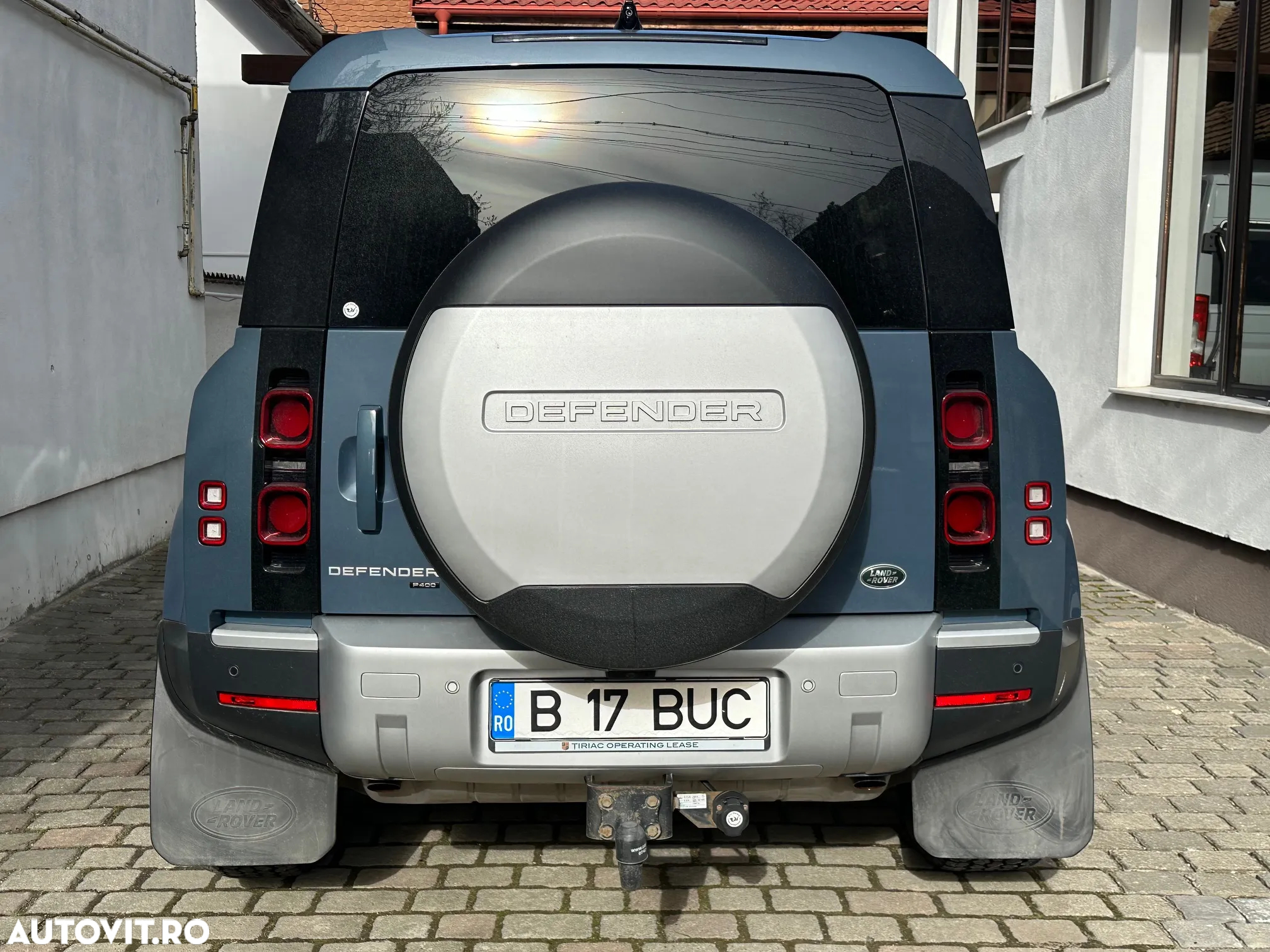 Land Rover Defender 110 3.0P 400 MHEV - 5