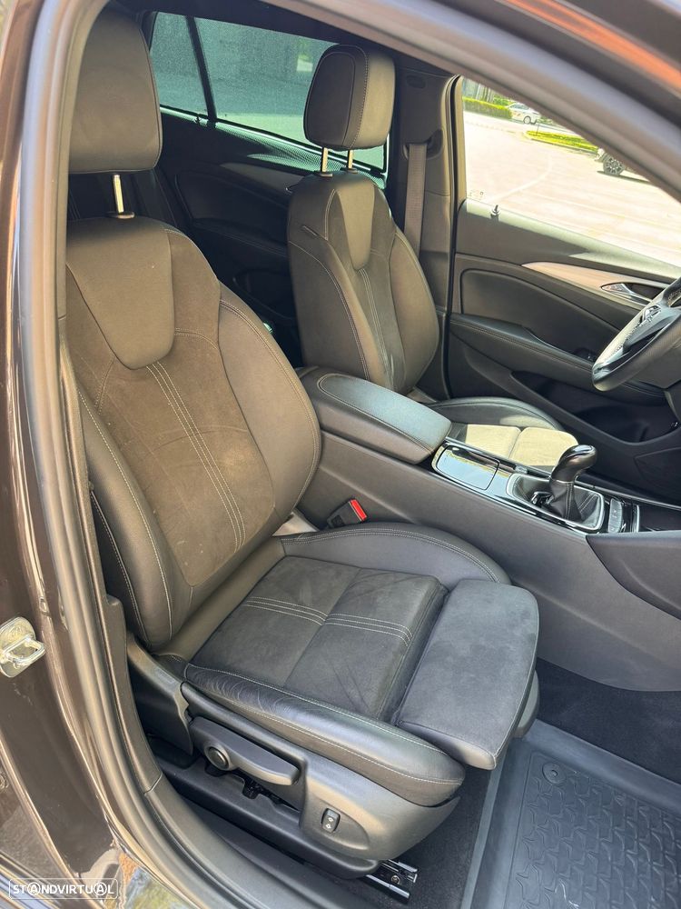Opel Insignia - 14