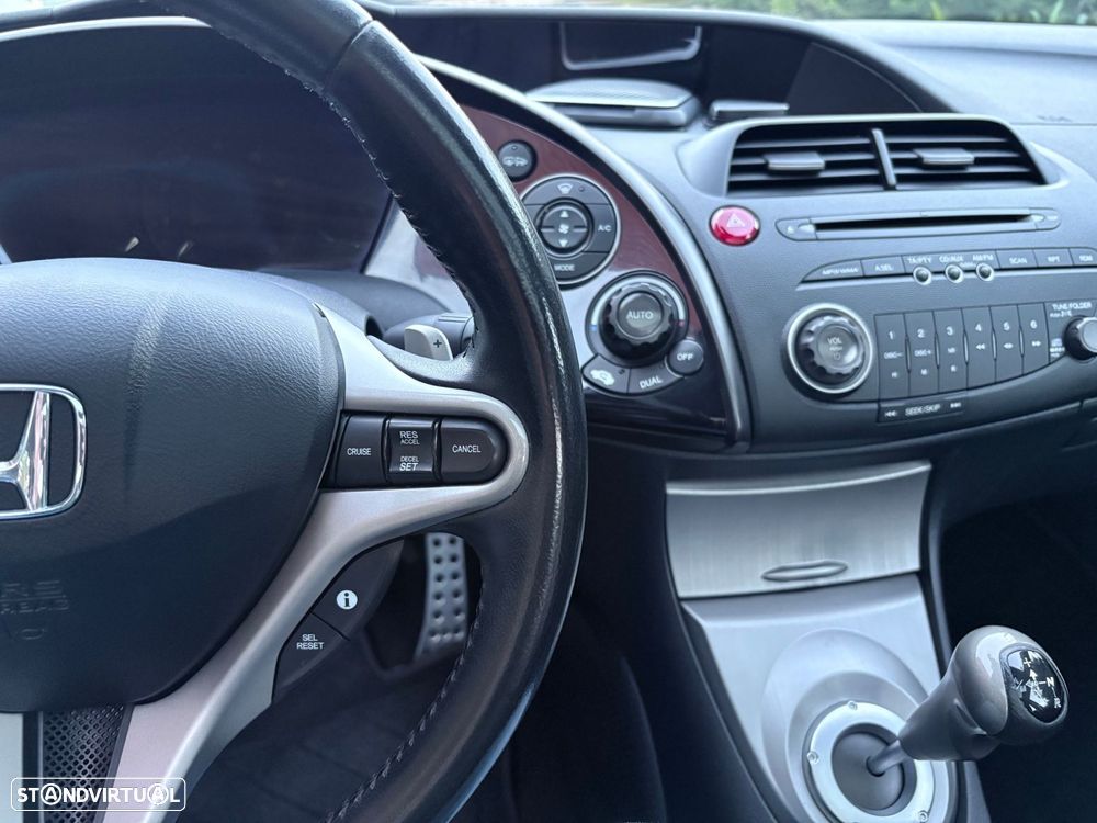 Honda Civic 1.8i-VTEC Auto Comfort - 35