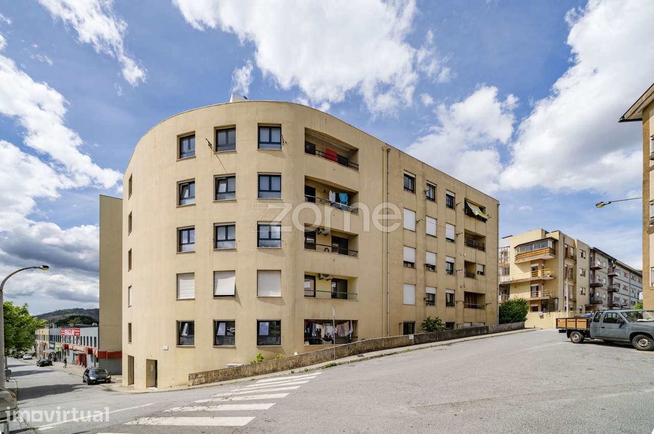 Apartamento T2 com logradouro em Ferreiros – Braga! - Grande imagem: 2/21
