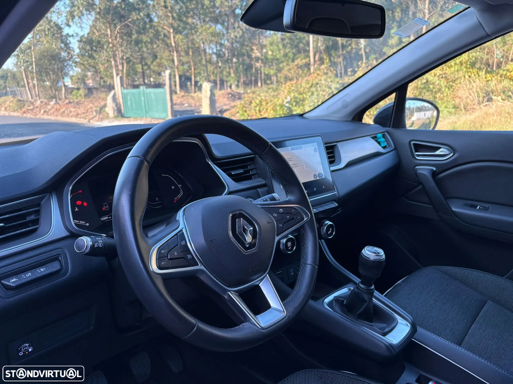 Renault Captur 1.0 TCe Exclusive Bi-Fuel - 11