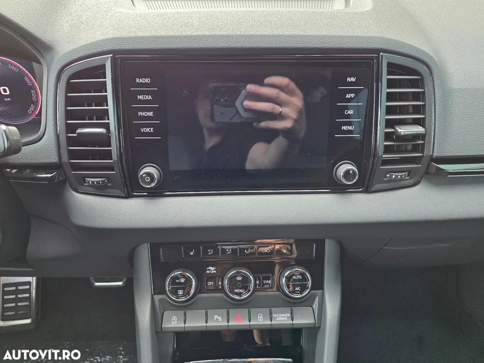 Skoda Karoq 2.0 TDI 4X4 DSG Sportline - 17