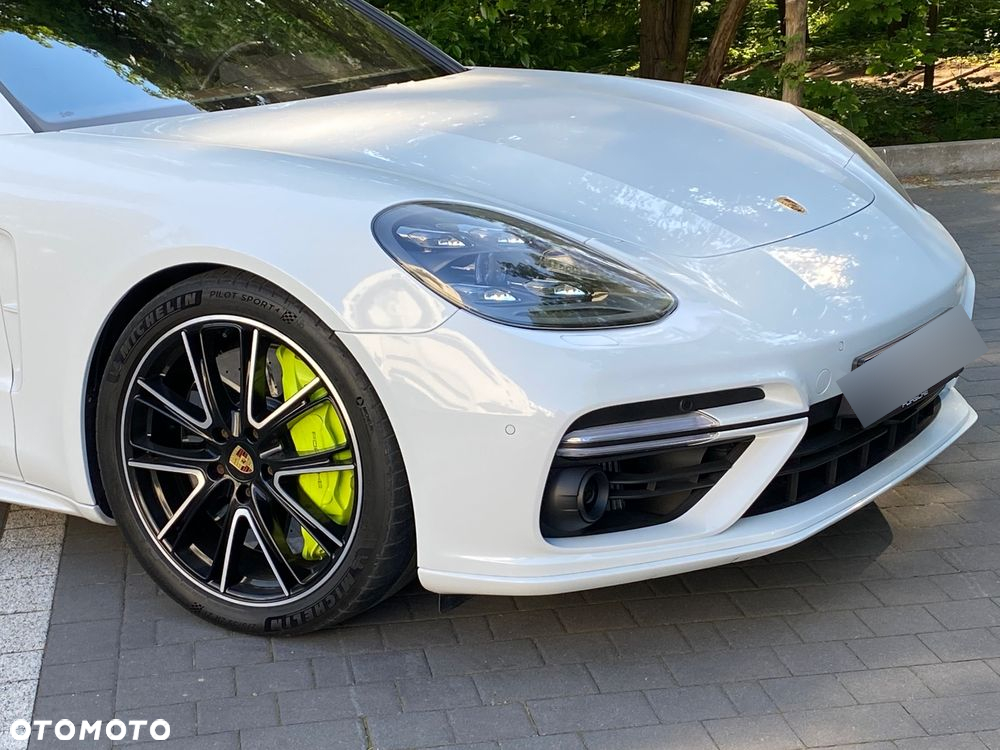 Porsche Panamera - 14