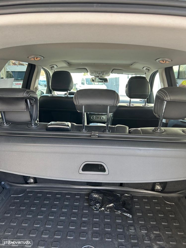 Mercedes-Benz GLE 250 d 4Matic 9G-TRONIC AMG Line - 7