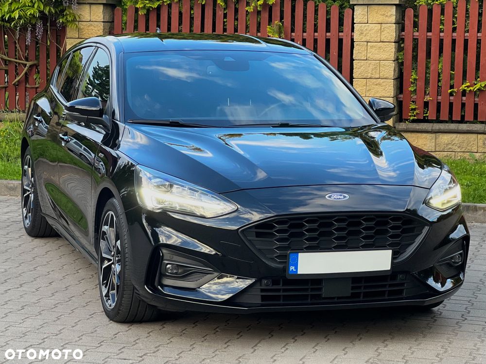 Ford Focus 1.5 EcoBoost ST-Line - 14