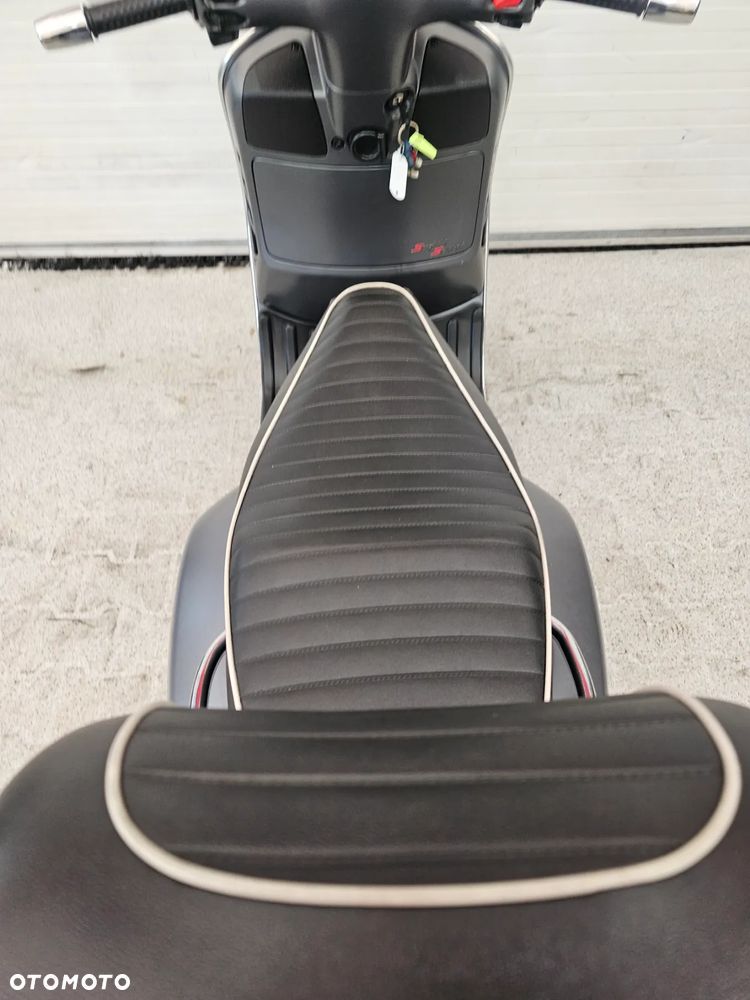 Piaggio Vespa - 29