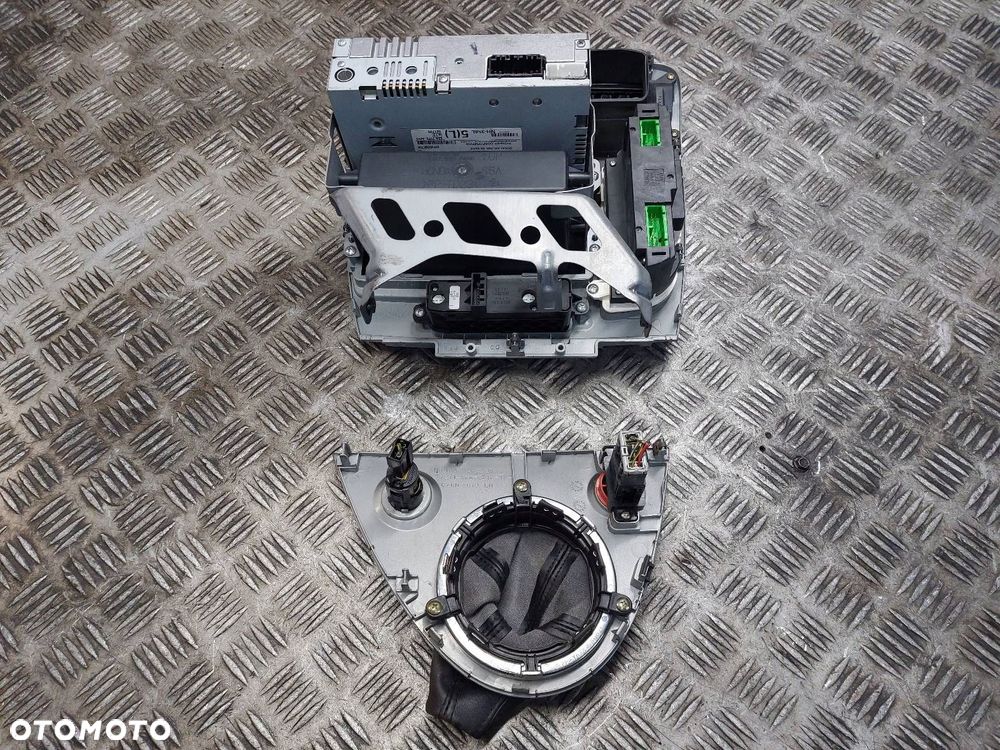 RADIO ODTWARZACZ + PANEL NAWIEWU + RAMKA KRATKA HONDA CIVIC VII HB - 5