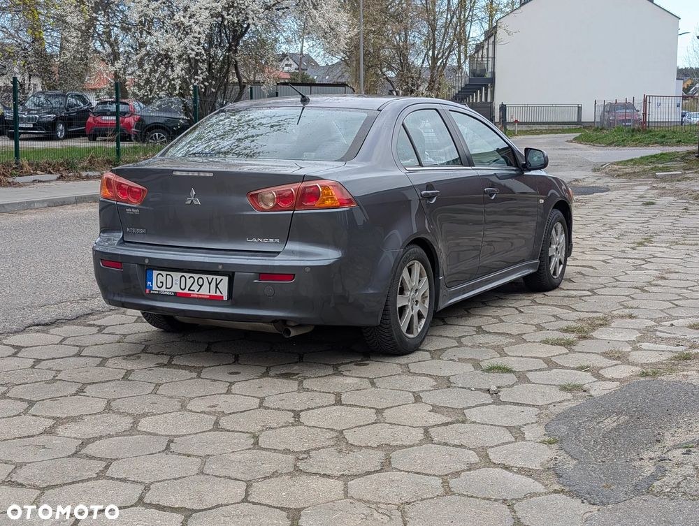 Mitsubishi Lancer 1.8 Intense - 6